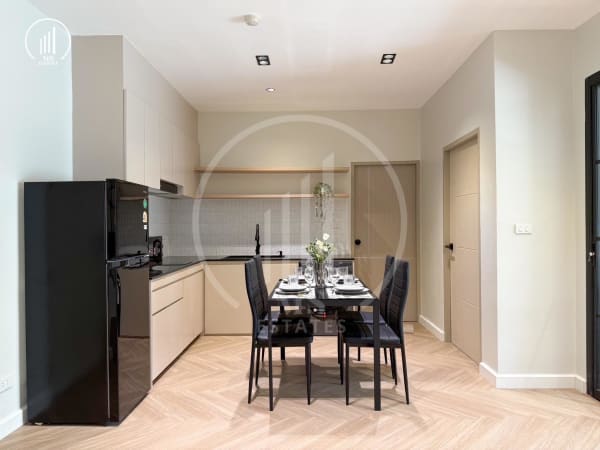 Main image of Phanason The Green Place - CSMP2407