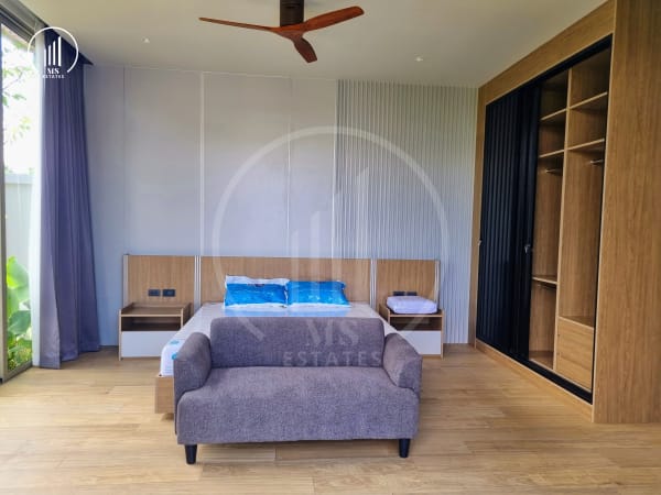 Image of Alisha Forest Thalang - VSTL1603