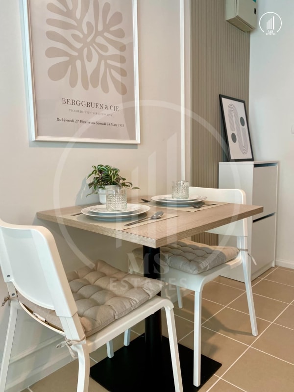 Image of Centrio Condominium - CSMP1467