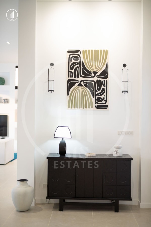 Image of Luxury villa for rent - VSRW2291