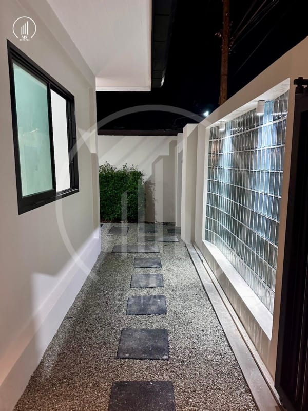 Image of Chomthong Thani - HSWC3060