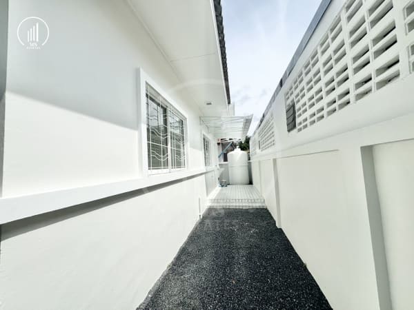 Image of Garden Place Village - HSTL1696