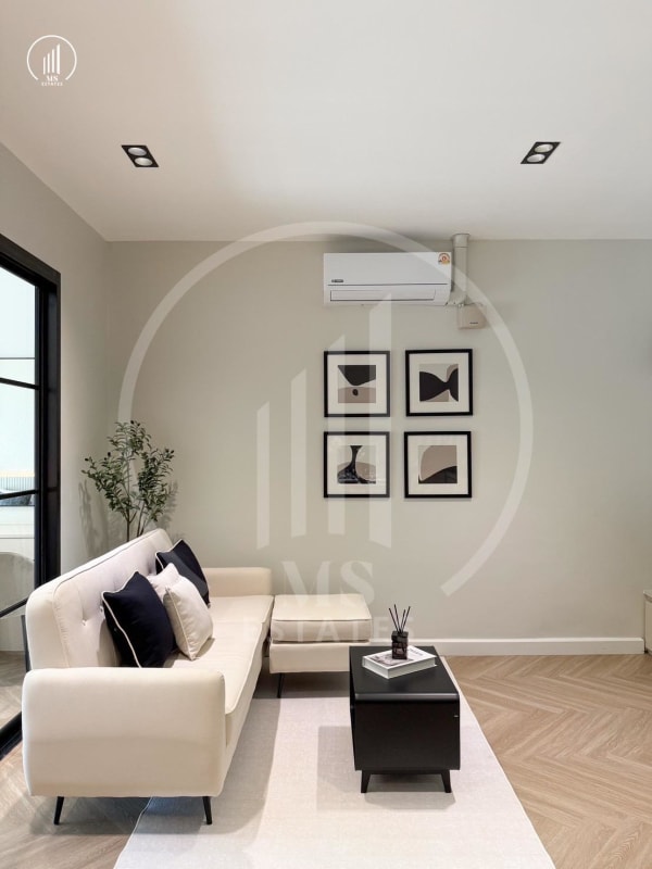 Main image of Phanason The Green Place - CSMP2407