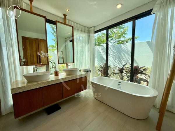 Main image of Luxury Private Pool Villa  - VRCT2168