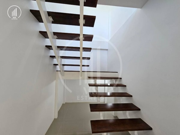 Main image of Renovated Home for Sale Vichit Zone  - HSMP1865