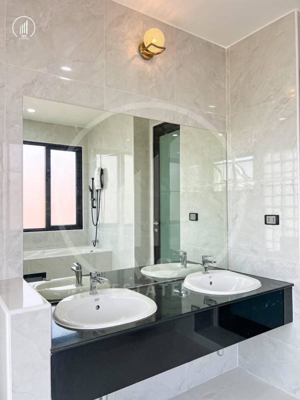 Main image of Anupas Golf Ville - HSKT1978