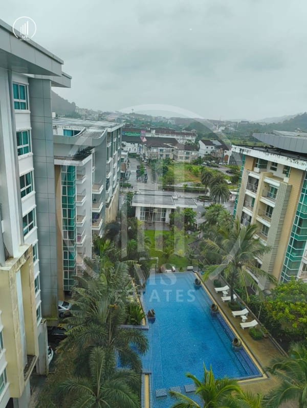 Image of The Royal Place Condominium - CRMP2928