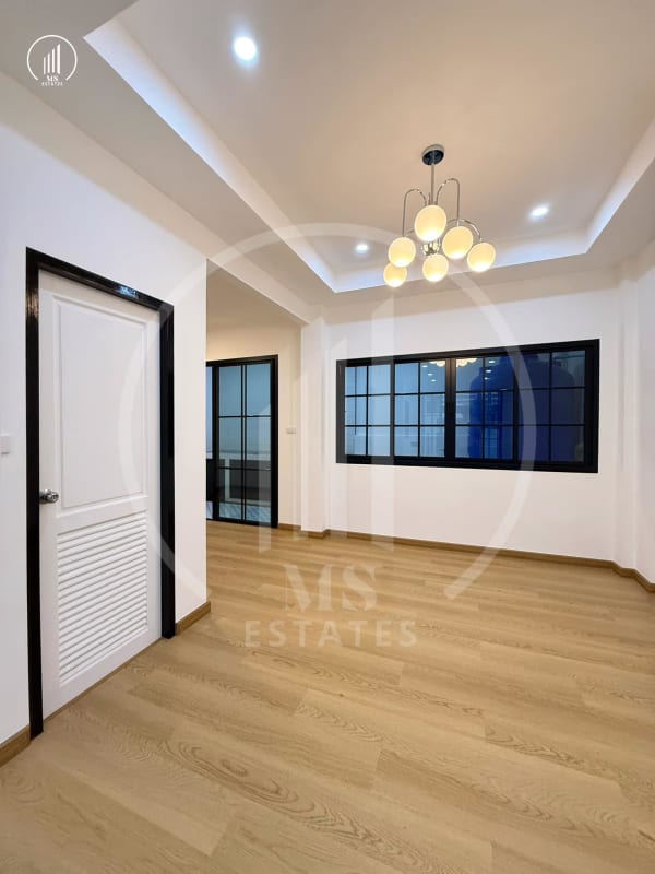 Main image of Panason City Thepanusorn - HSWC2137