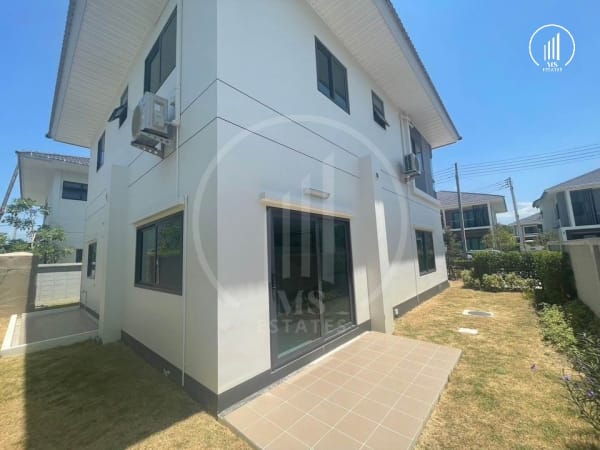 Image of Brand New Supalai Lake View - HSKK1558