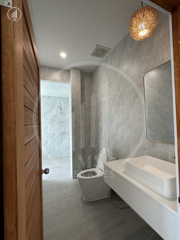 Image of Suriyaporn Place - HSCL1821