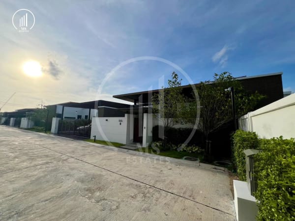 Image of Brand New Villa at Boat Avenue Resident - VRLG1949