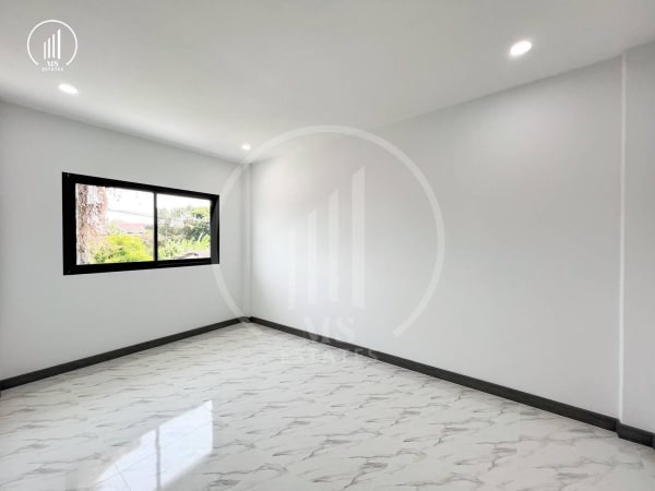 Main image of Two-story townhouse for sale  - HSTL2261