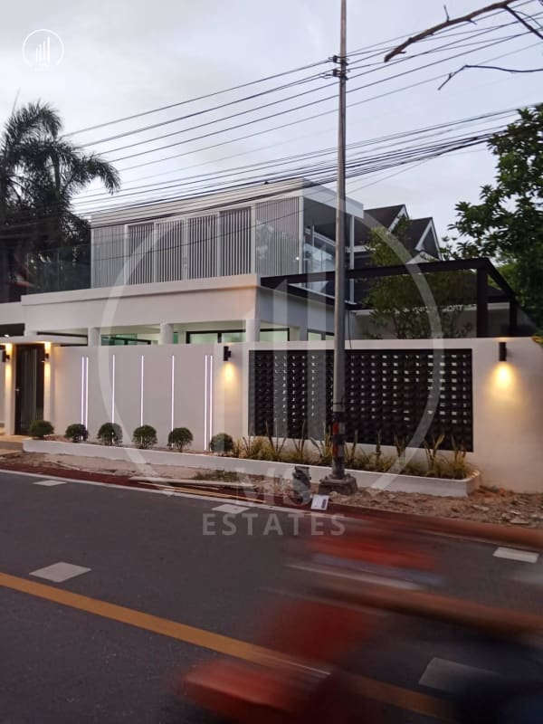 Main image of  Charoensuk Village - HSKK2047