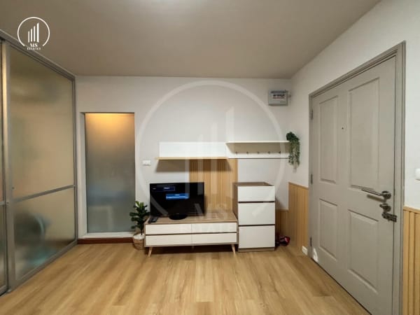 Image of D Condo Creek - CRKT1742