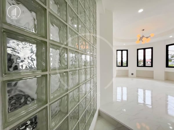 Main image of Anupas Golf Ville - HSKT1978