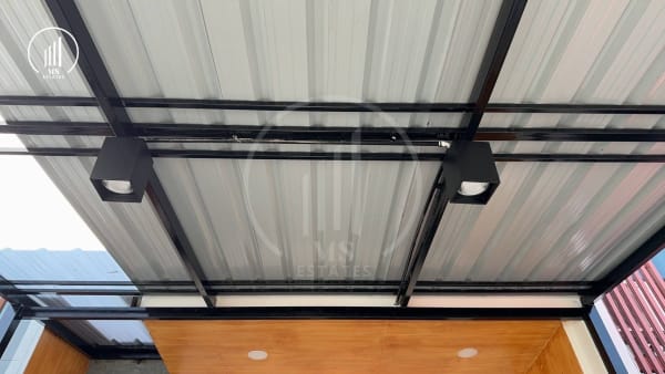 Image of Golden Ville 5  - HSMP1699