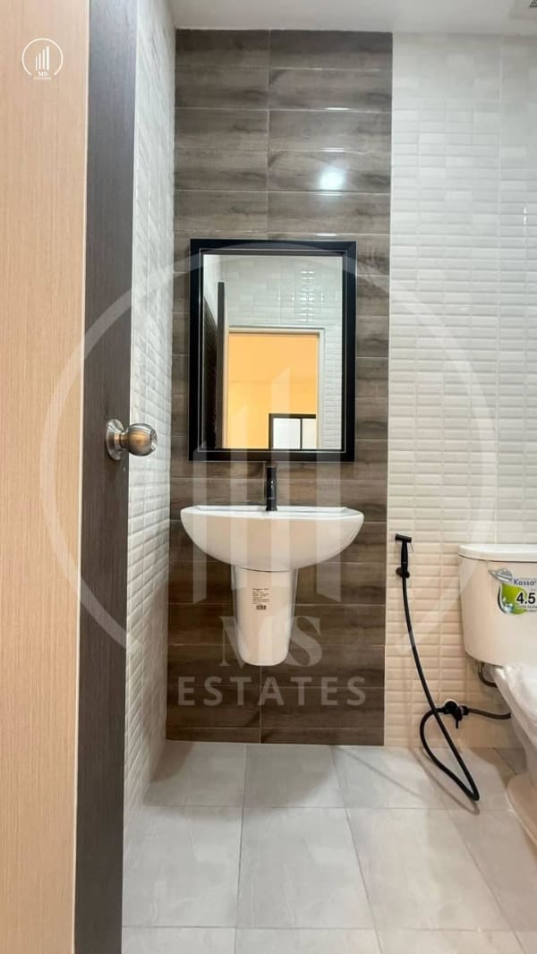 Main image of  Promphan Village - HSPK2414