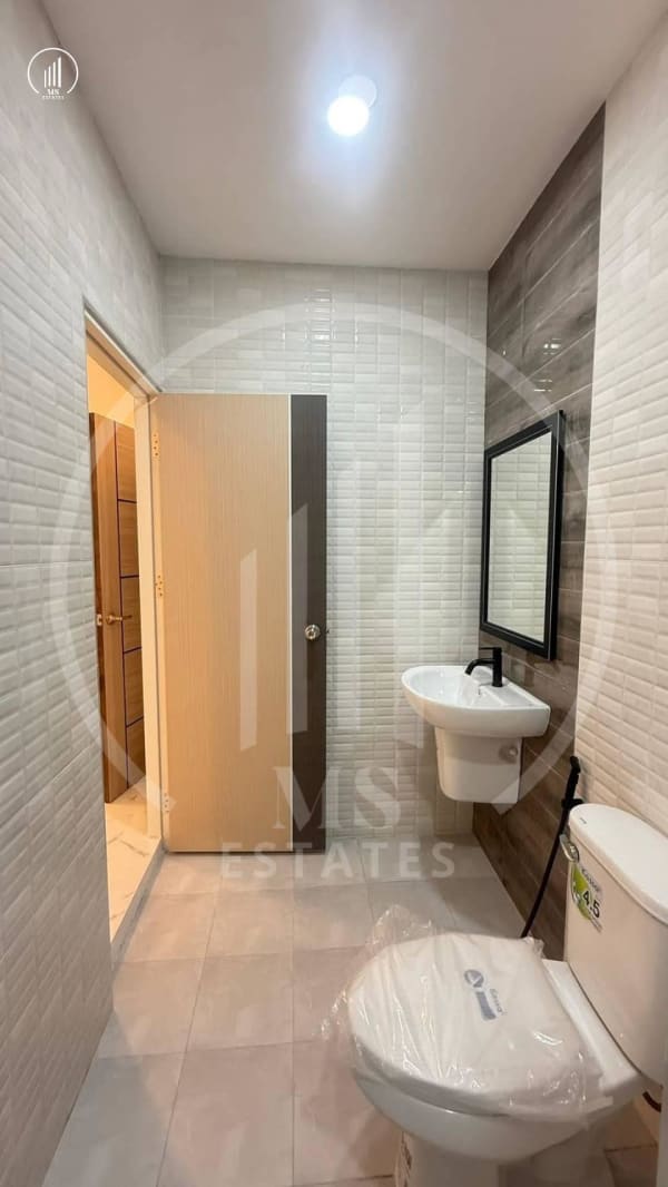 Main image of  Promphan Village - HSPK2414