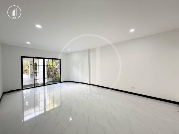 Main image of Maneekram Jomthong Village, Chalong - HSCL2792