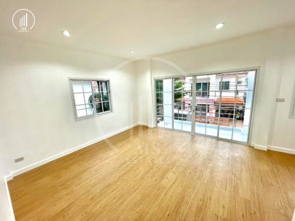 Main image of House for Sale in Phuket Town - HSWC2111