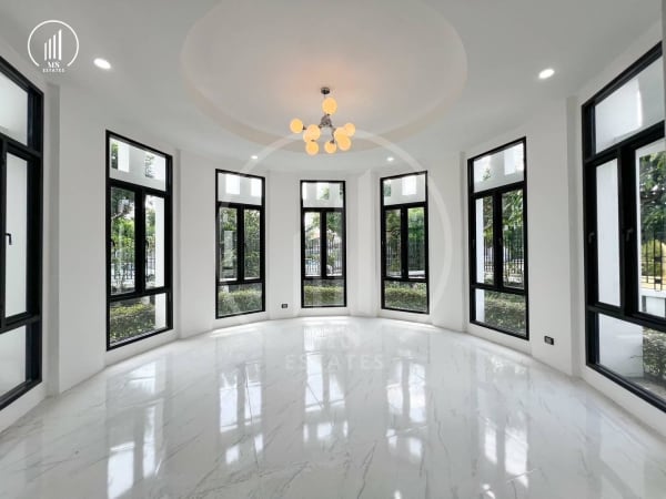 Main image of Anupas Golf Ville - HSKT1978