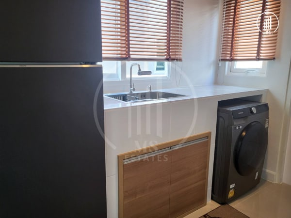 Image of Anasiri Pa Khlok - HRPK1502