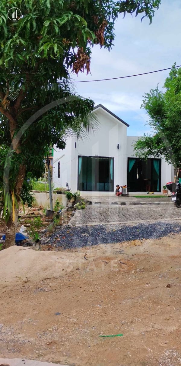 Image of House for rent in BangTao Beach - HRBT1720