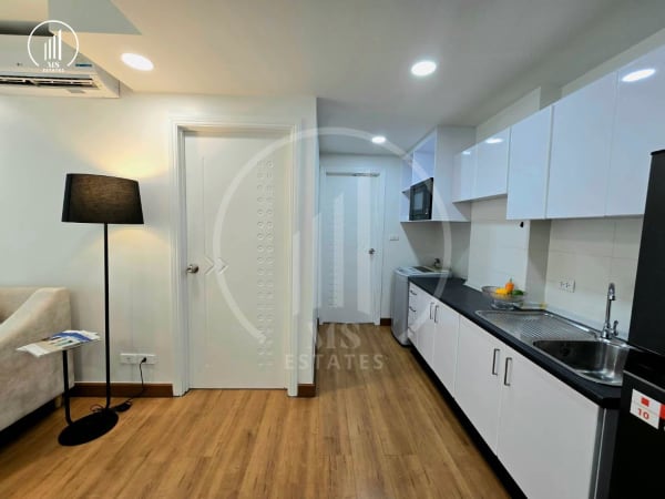 Main image of The Royal Place - CSMP2333