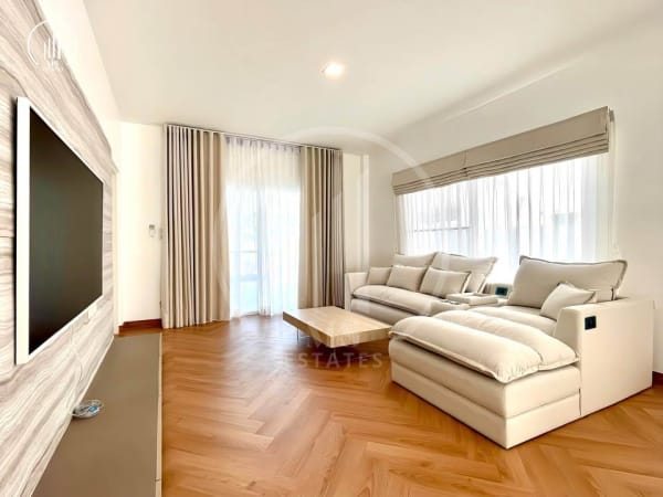 Main image of 88 Land & Houses - HRKK2004