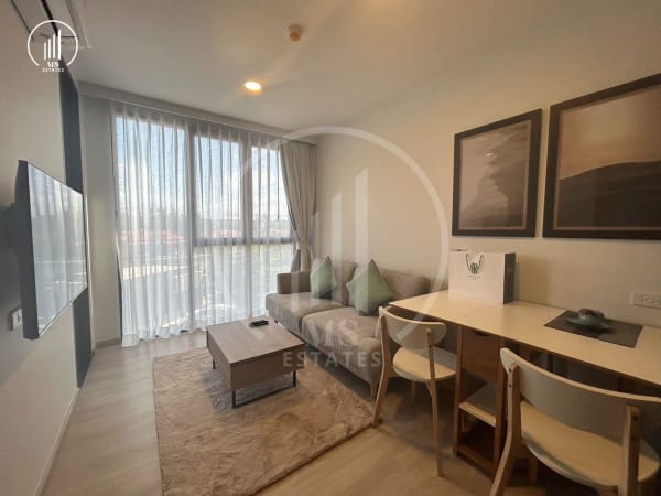 Main image of Skypark Lake View condo - CRBT2184