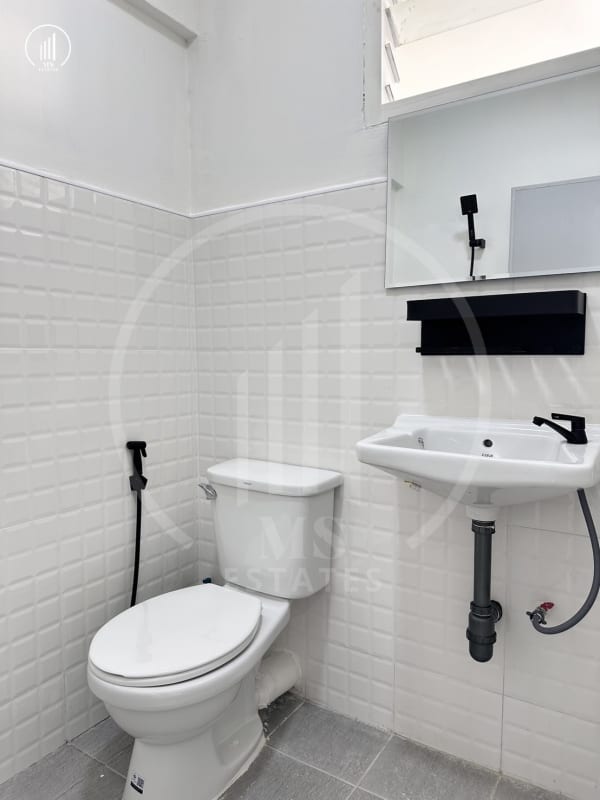 Image of Keha Baan Pon - CSTL1826