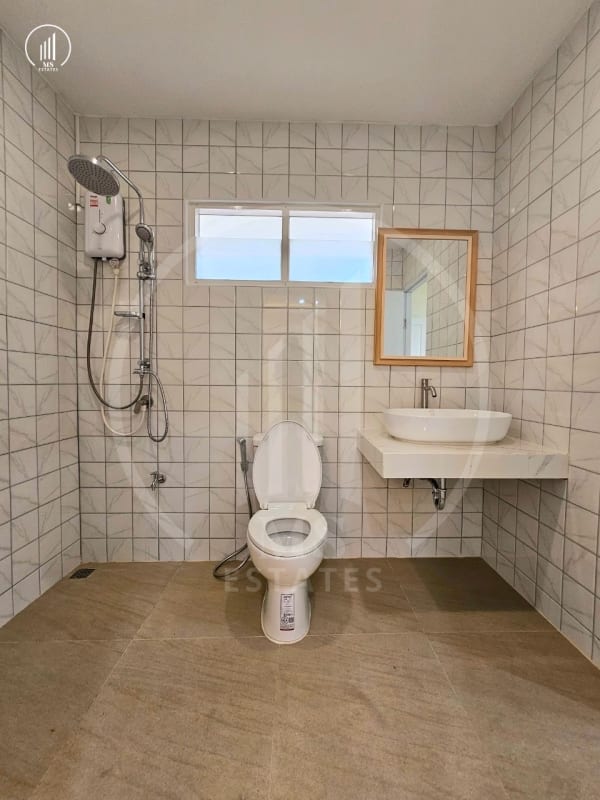 Image of California Village - HSMP1622