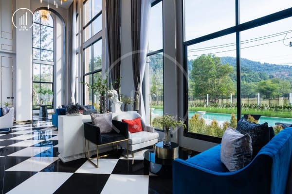 Image of Crown Estate - HRKK3122