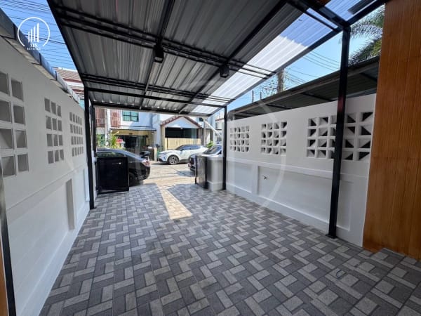 Image of Golden Ville 5  - HSMP1699