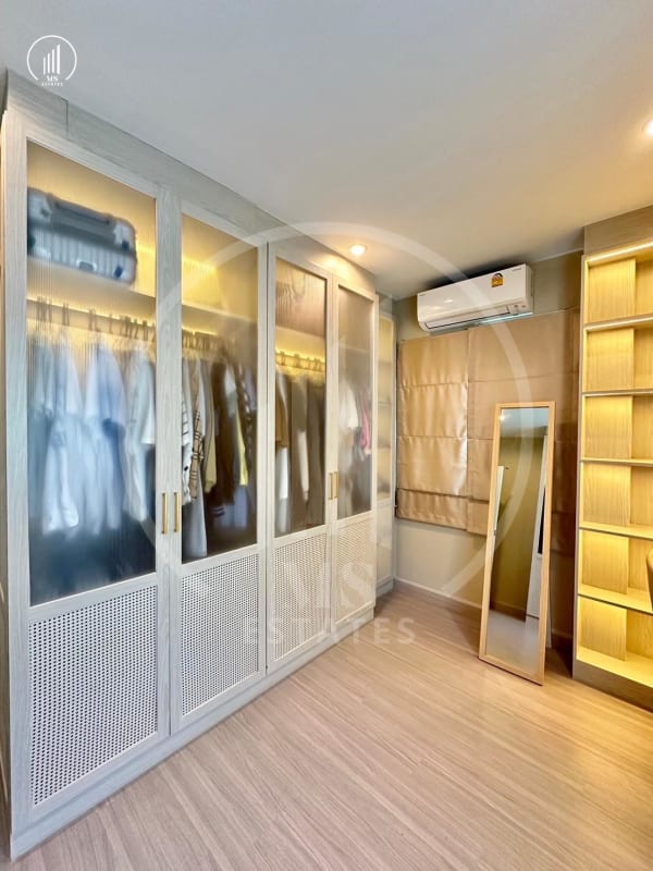 Main image of  Supalai Lake View - HSKK2003