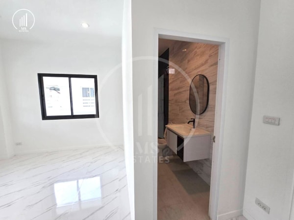 Main image of Panasonth Parkville 3 - HSTL1997