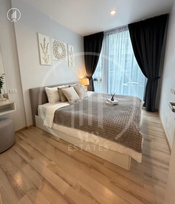 Main image of The Best Uptown condominium - CRMP2205