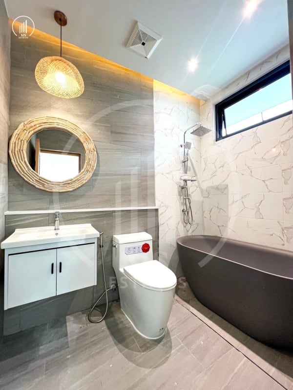 Main image of Suan Neramit 5 - HSPK1995