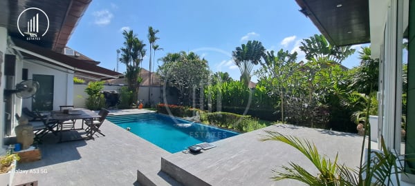 Main image of Luxurious Villa for Sale in Rawai - VSRW2123