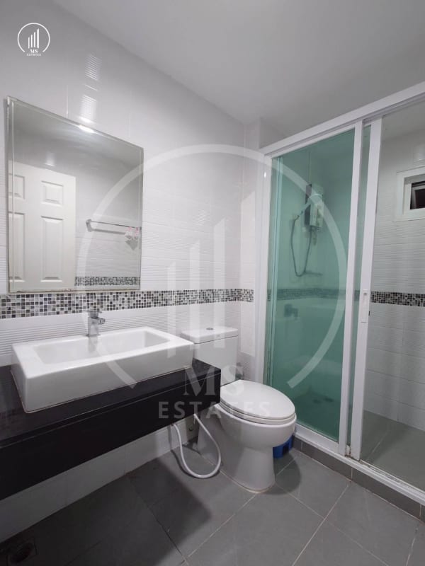 Main image of The View Condo Suan Luang  - CRMP2857