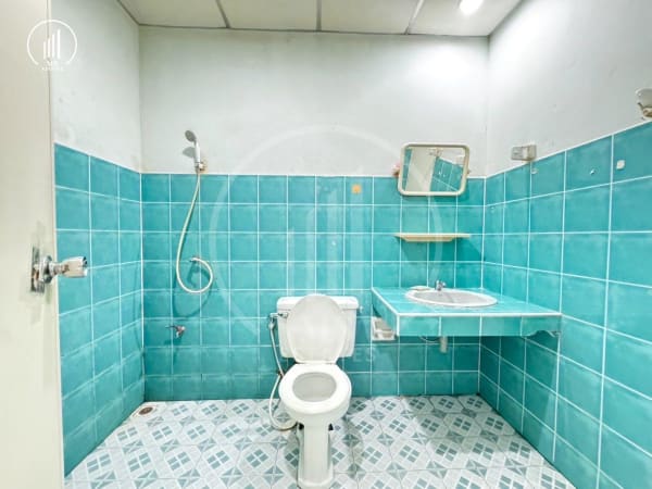 Main image of California Village - HSWC2768