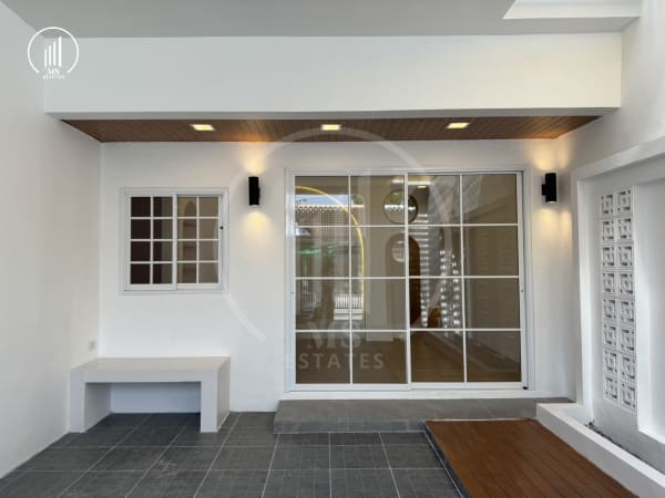 Image of Townhouse nearby Robin lifestyle - HSTL1694