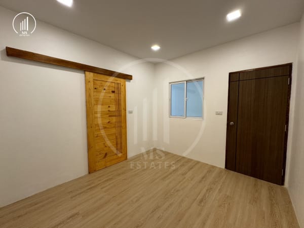 Image of Townhouse nearby Robin lifestyle - HSTL1694