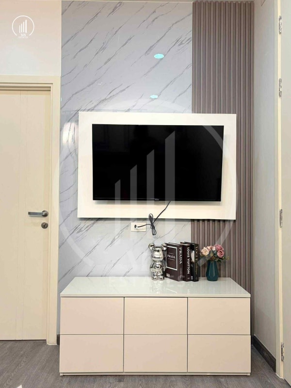 Main image of The Best Uptown condominium - CRMP3005