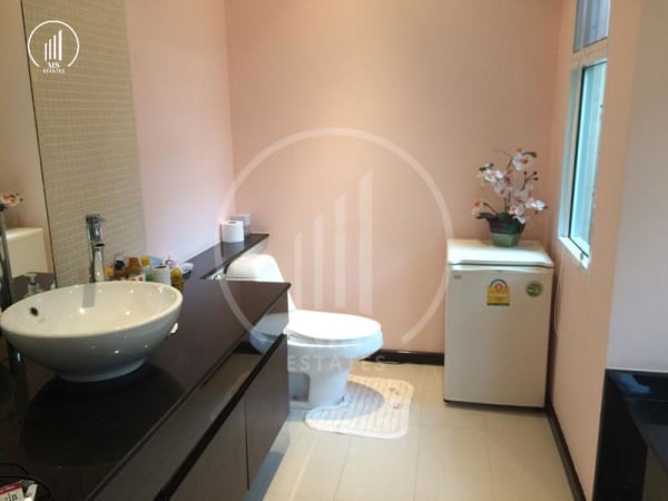 Main image of Villas for rent and sale - VRKK2318