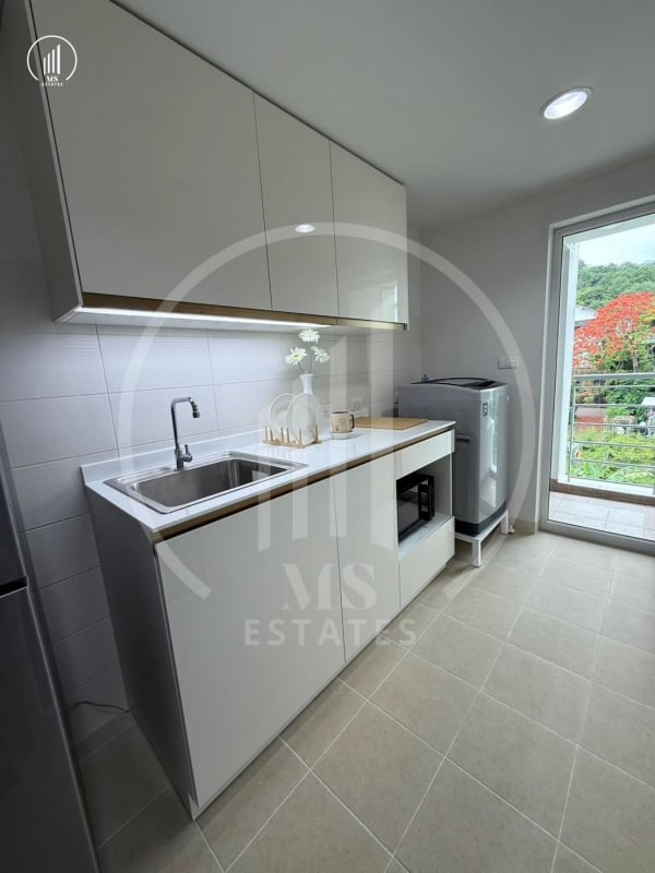 Image of The Royal Place Condominium - HRMP2958