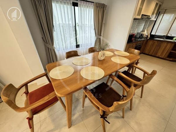 Image of Luxurious Villa near Boat Avenue - VRLG1613