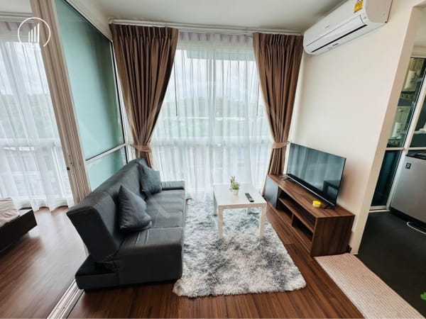 Main image of The Wide Condominium - CRCL1762