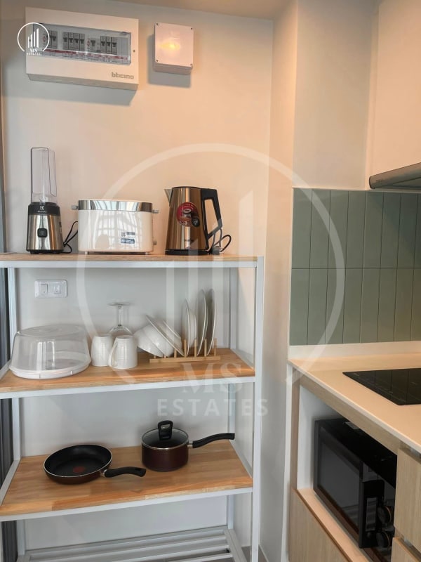 Main image of Phyll Condominium - CRMP2664