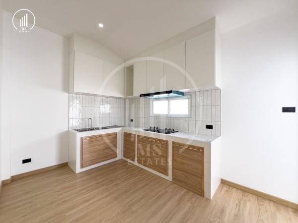 Image of Newly Renovated Home for Sale - HSTL2089